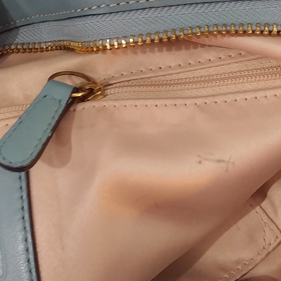 Coach Carly hobo bag in light blue leather with gold metal details - Picture 15 of 16